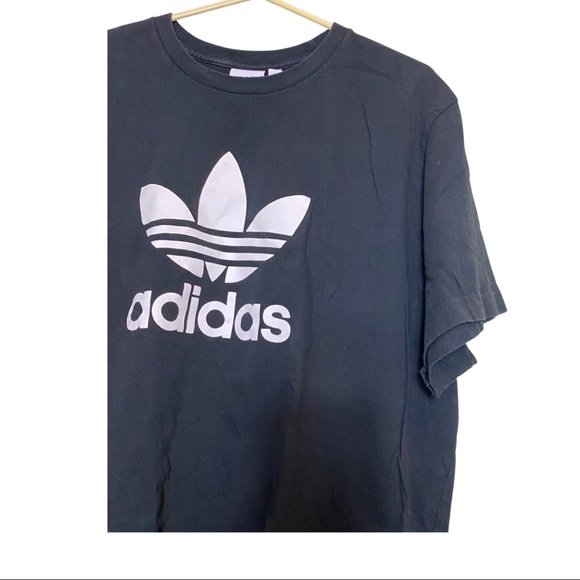 EUC ADIDAS GRAPHIC BLACK T-SHIRT SIZE 2 XL - Picture 2 of 8